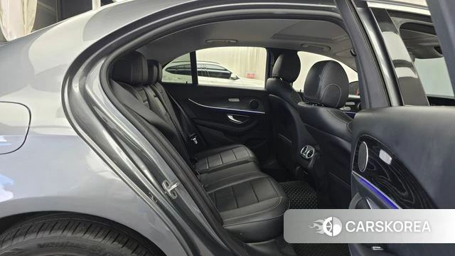 Mercedes-Benz E-Class W213 2020 Серый из Кореи, фото 3