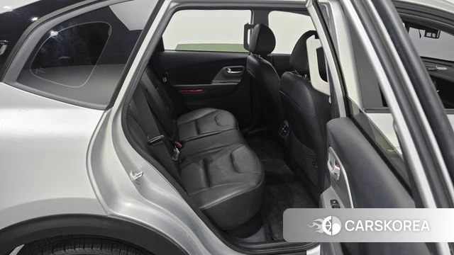 Kia Niro Plus 2022 Серебряный из Кореи, фото 3