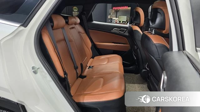 Kia Sportage 5th Generation Hybrid 2021 Белый из Кореи, фото 3