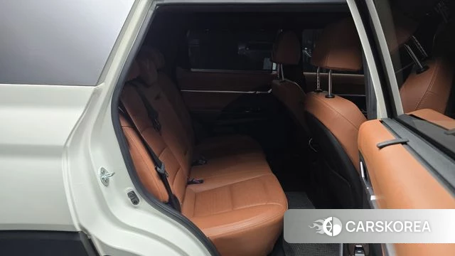 Ssangyong Torres 2023 Белый из Кореи, фото 3
