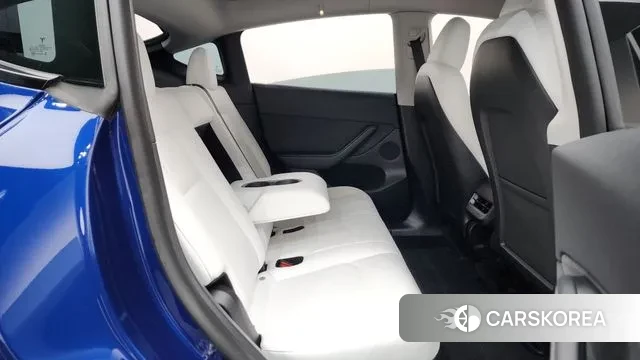 Tesla Model Y 2024 Синий из Кореи, фото 3