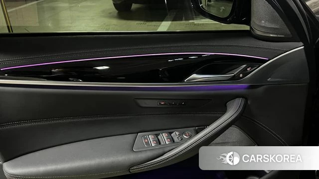 BMW 5 Series (G30) 2021 Черный из Кореи, фото 3