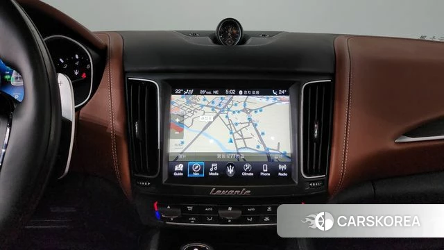 Maserati Levante 2019 Песочный из Кореи, фото 3