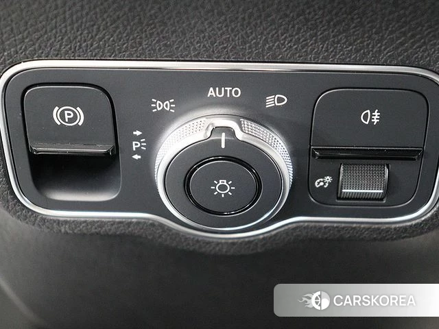 Mercedes-Benz GLB-Class X247 2023 Белый из Кореи, фото 3