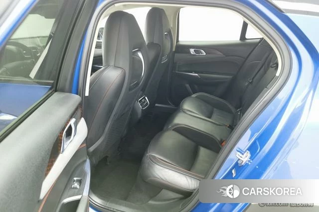 Lynk 02 2018 Синий из Китая, фото 3