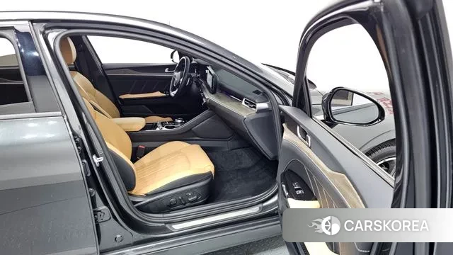 Kia K5 3rd generation 2023 Серый из Кореи, фото 3