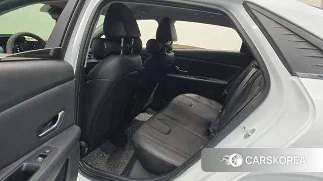 Hyundai Avante (CN7) 2022 Белый из Кореи, фото 3