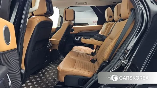 Land Rover Discovery 5 2019 Черный из Кореи, фото 3