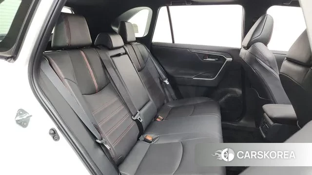 Toyota RAV4 5th Generation 2025 Белый из Кореи, фото 3