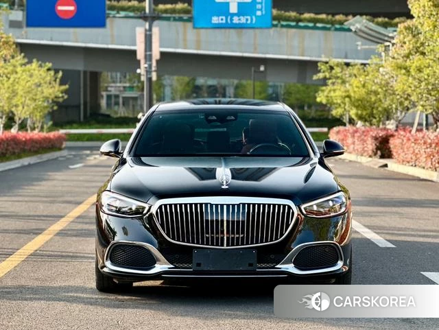 Mercedes-Benz Maybach S-class 2023 Черный из Китая, фото 3