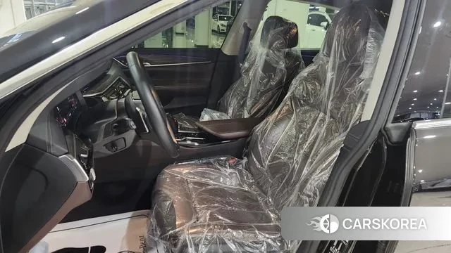 BMW 6 Series GT (G32) 2022 Черный из Кореи, фото 3