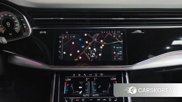 Audi Q8 (4M) 2026 Черный из Кореи, фото 3