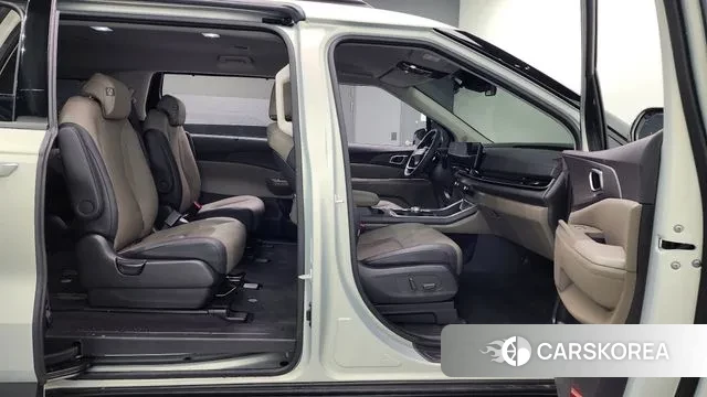 Kia The New Carnival 4th Generation 2024 Серебряный из Кореи, фото 3