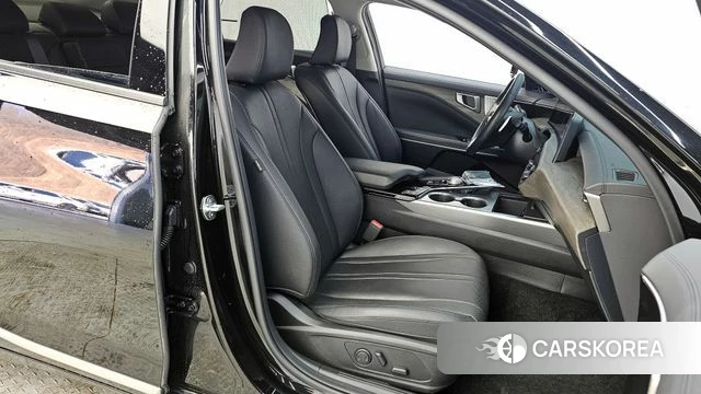 Kia K8 2024 Черный из Кореи, фото 3