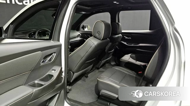 Chevrolet (GM Daewoo) Traverse 2023 Белый из Кореи, фото 3