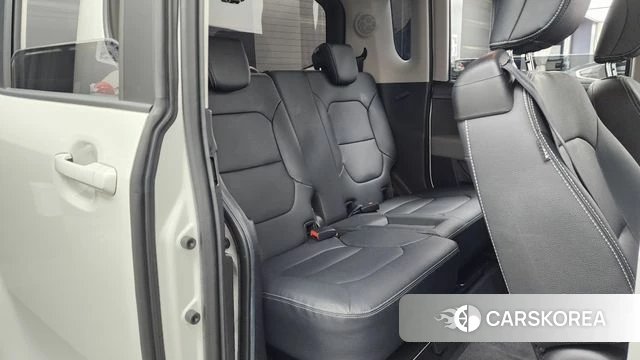 Kia The New Kia Ray EV 2023 Белый из Кореи, фото 3