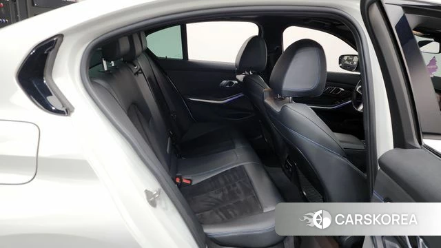 BMW 3 Series (G20) 2020 Белый из Кореи, фото 3