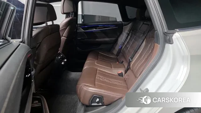 BMW 6 Series GT (G32) 2022 Белый из Кореи, фото 3