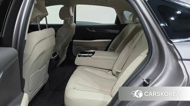 Genesis G80 (RG3) 2023 Серебряный из Кореи, фото 3