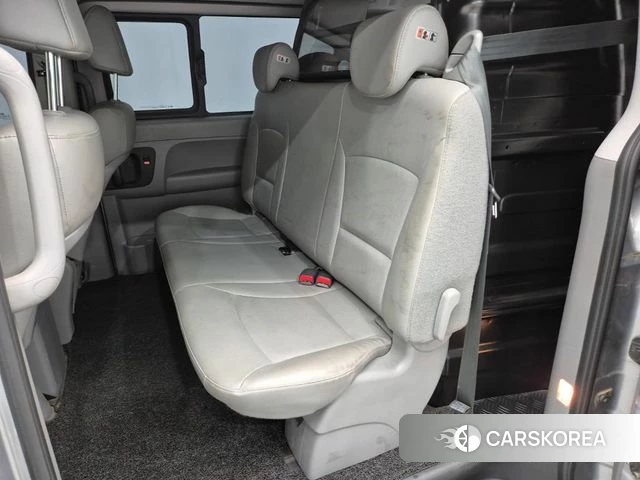 Hyundai The New Grand Starex 2018 Серебряный из Кореи, фото 3