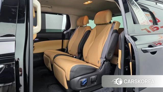 Kia Carnival 4th generation 2022 Черный из Кореи, фото 3