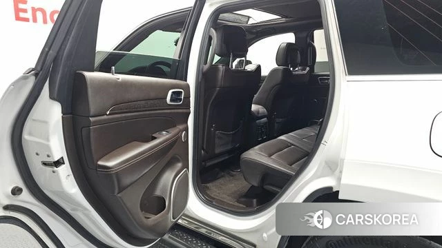 Jeep Grand Cherokee 2018 Белый из Кореи, фото 3