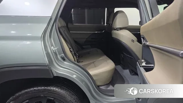 Ssangyong Torres 2023 Светло-зеленый из Кореи, фото 3