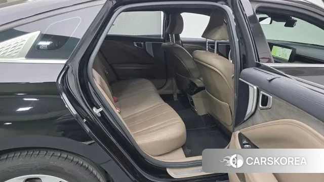 Kia K8 2022 Черный из Кореи, фото 3