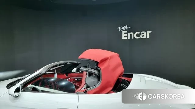 Porsche 718 Boxster 2018 Белый из Кореи, фото 3