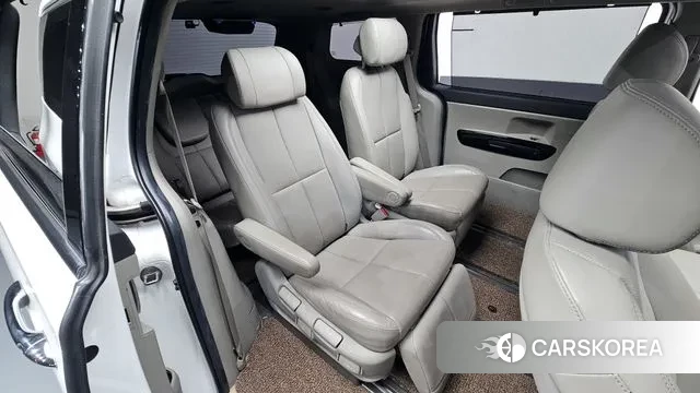 Kia The New Carnival 2019 Белый из Кореи, фото 3