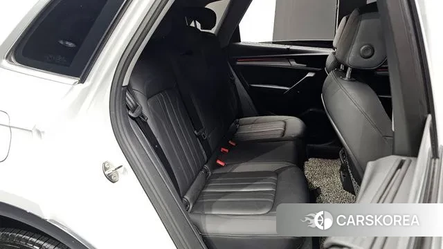 Audi Q5 (FY) 2021 Белый из Кореи, фото 3