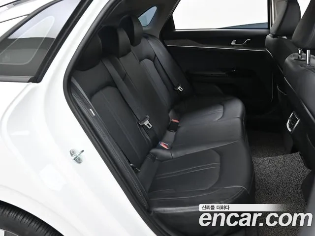 Kia K5 3rd generation 2021 Белый из Кореи, фото 3