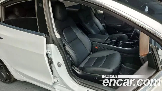 Tesla Model 3 2020 Белый из Кореи, фото 3