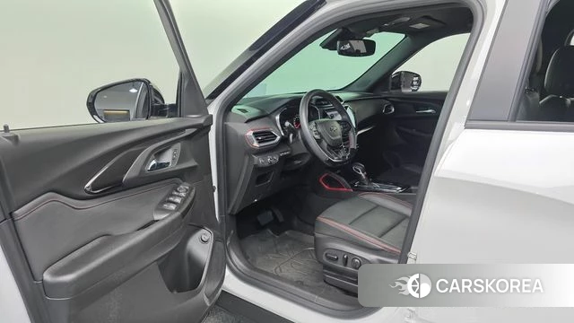 Chevrolet (GM Daewoo) Trailblazer 2022 Белый из Кореи, фото 3