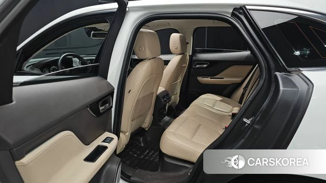 Jaguar F-PACE 2018 Белый из Кореи, фото 3