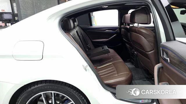 BMW 5 Series (G30) 2021 Белый из Кореи, фото 3