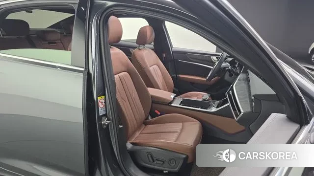 Audi A6 (C8) 2020 Серый из Кореи, фото 3