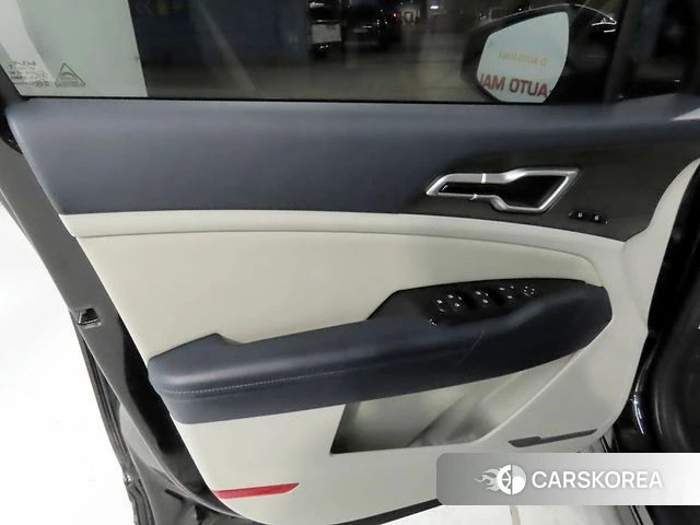 Kia Sportage 5th Generation 2022 Черный из Кореи, фото 3