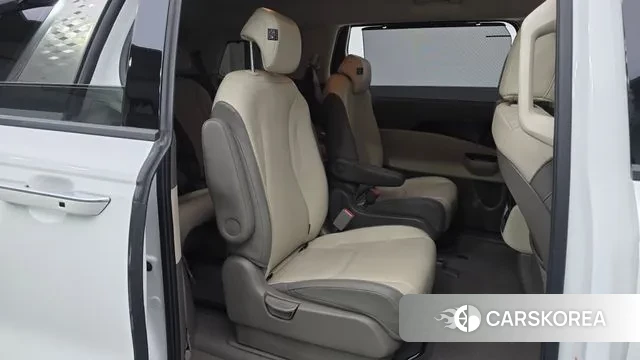 Kia Carnival 4th generation 2022 Белый из Кореи, фото 3