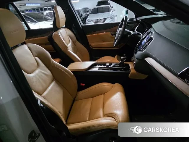 Volvo XC90 second Generation 2020 Белый из Кореи, фото 3