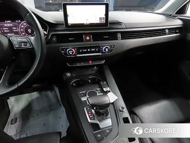 Audi A4 (B9) 2018 Белый из Кореи, фото 3