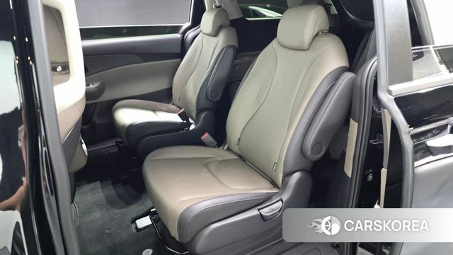 Kia The New Carnival 4th Generation 2024 Черный из Кореи, фото 3
