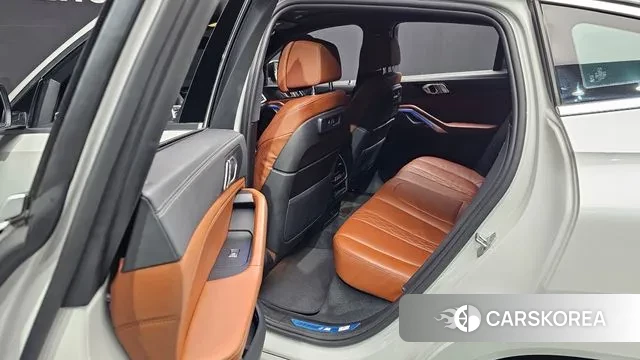 BMW X6 (G06) 2022 Белый из Кореи, фото 3