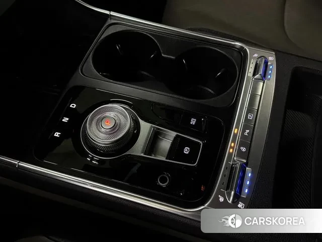 Kia The New Carnival 4th Generation 2025 Черный из Кореи, фото 3