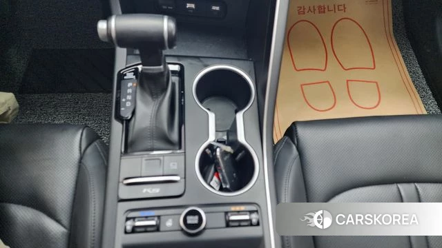 Kia K5 3rd generation 2022 Белый из Кореи, фото 3