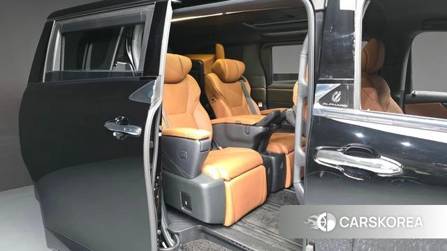 Toyota Alphard 4th Generation 2024 Черный из Кореи, фото 3