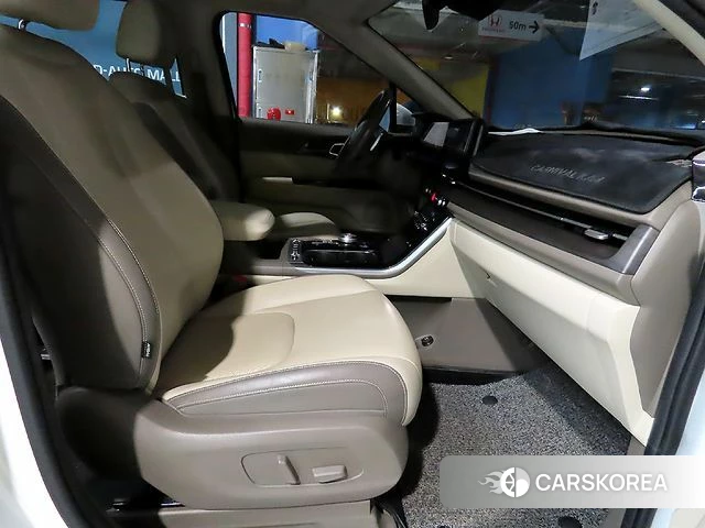 Kia Carnival 4th generation 2023 Белый из Кореи, фото 3
