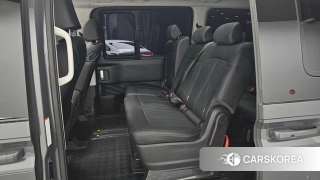Hyundai Staria 2025 Серый из Кореи, фото 3