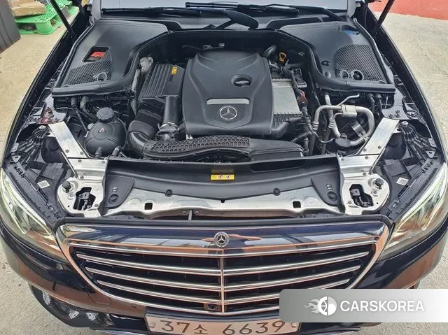 Mercedes-Benz E-Class W213 2019 Черный из Кореи, фото 3