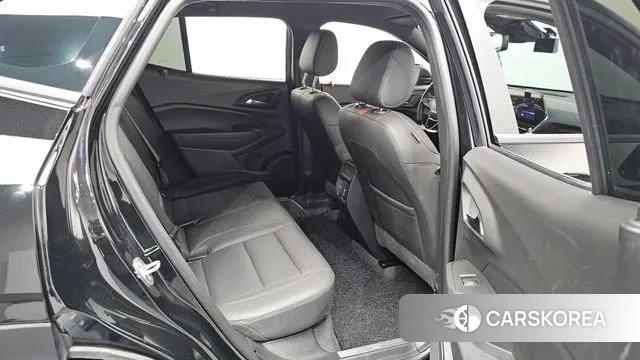 Chevrolet (GM Daewoo) Trax Crossover 2023 Черный из Кореи, фото 3